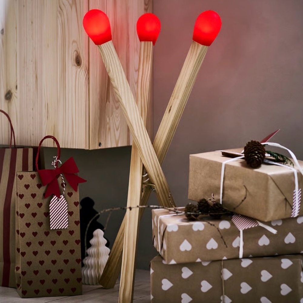 LED floor lamp, matchstick-shaped wood